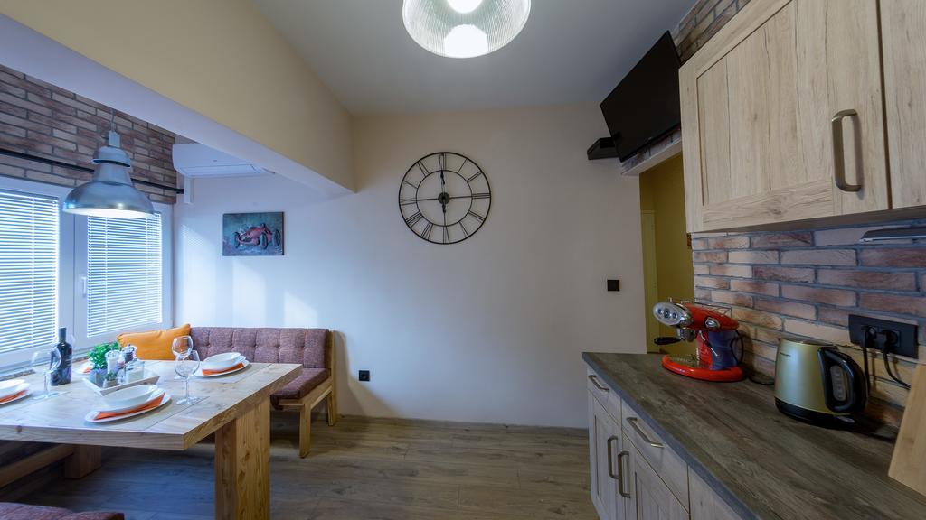Deluxe 4 Star Studio Apartment Rijeka Eksteriør billede